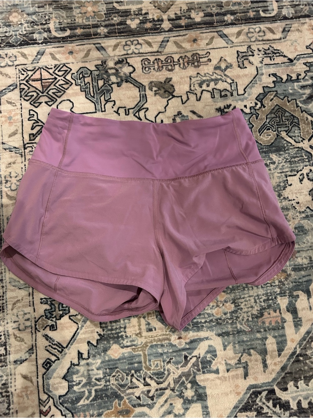 Women’s High-Waist Active Shorts in Mauve